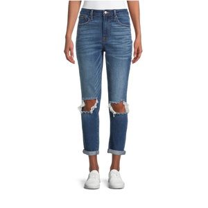 No Boundaries Super High Rise Destructed Relaxed Mom Jeans Size 15 Distressed